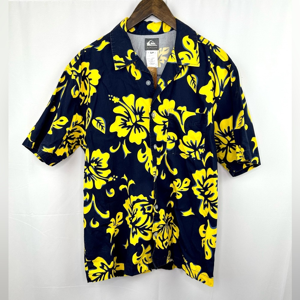 Y2K Quiksilver Hawaiian shirt